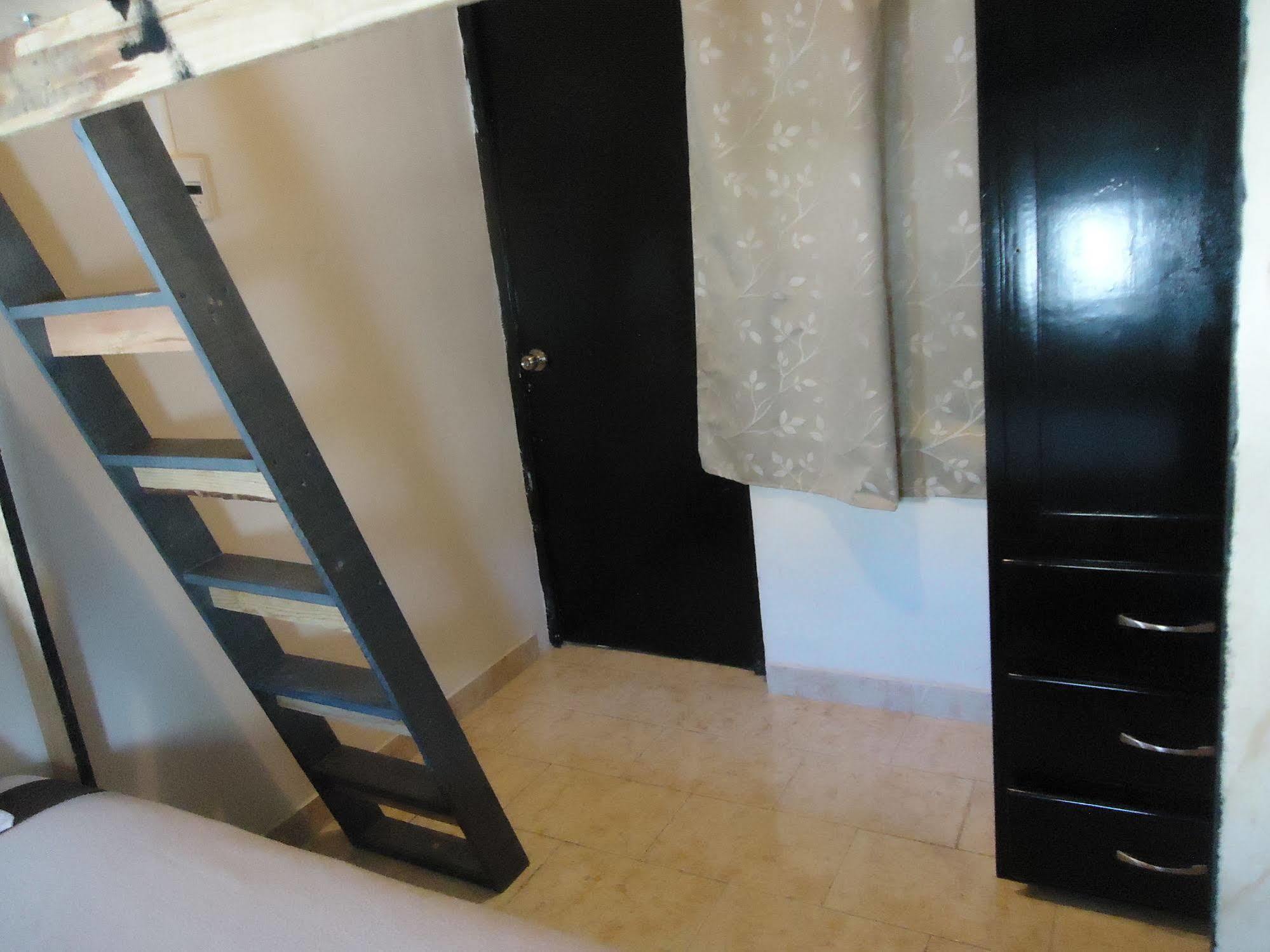 Humble Bumble Hostel Playa del Carmen Esterno foto